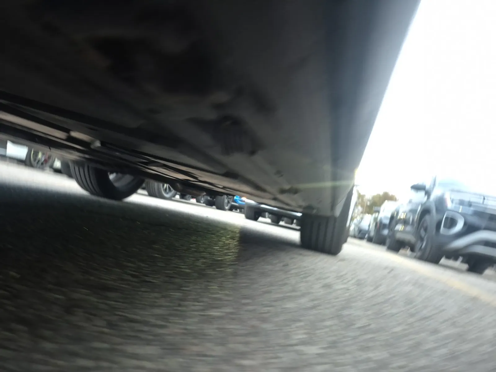 Undercarriage - Driver Photo