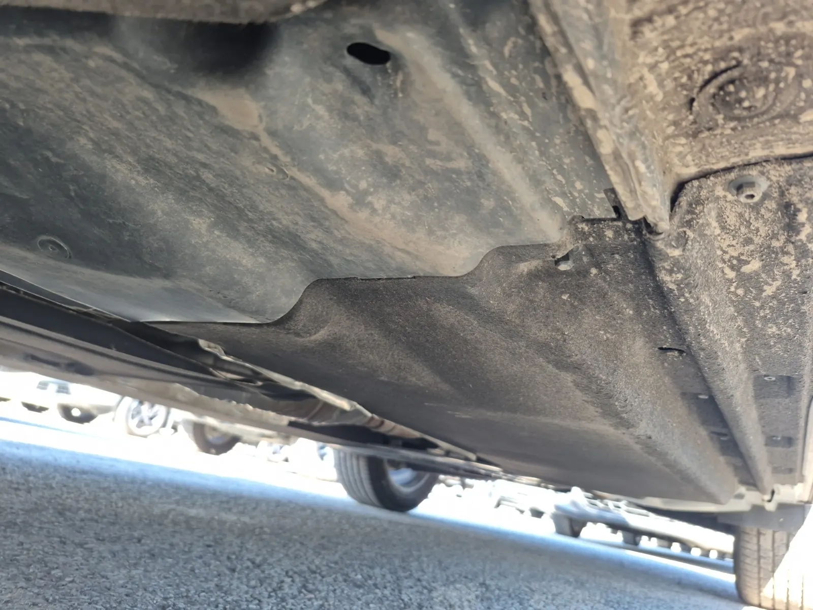 Undercarriage - Driver Photo