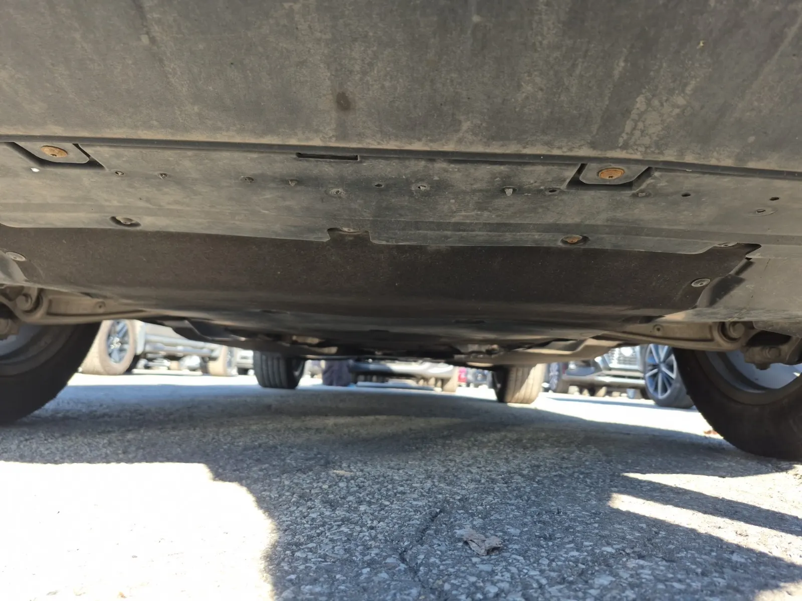 Undercarriage - Front Photo