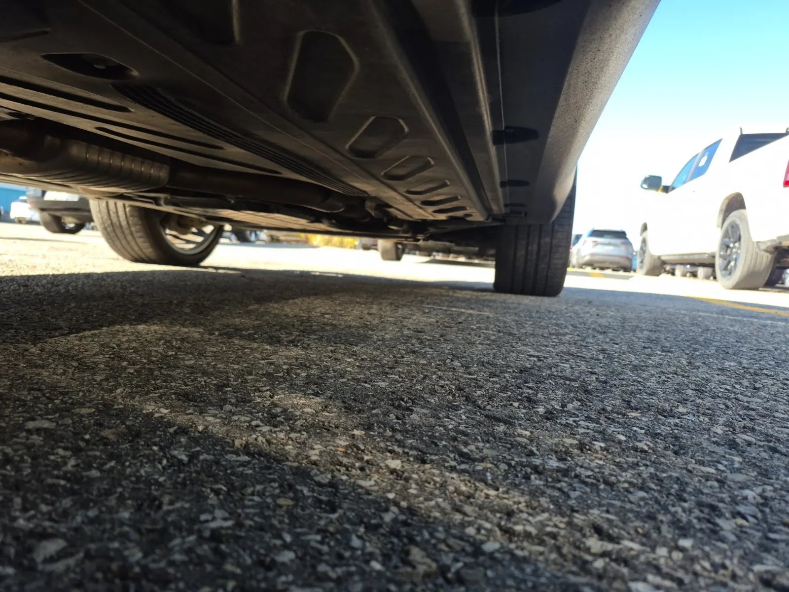 Undercarriage - Passenger Photo