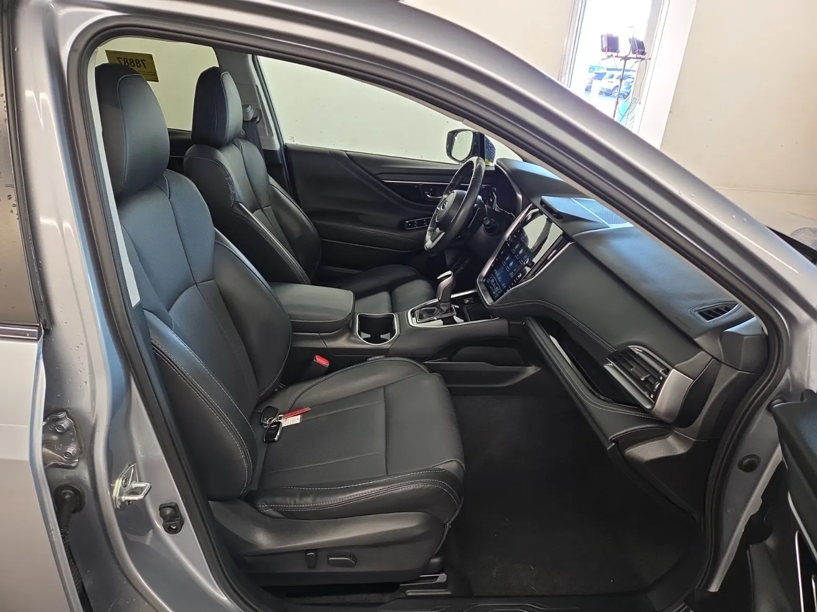 Right Side Interior Photo