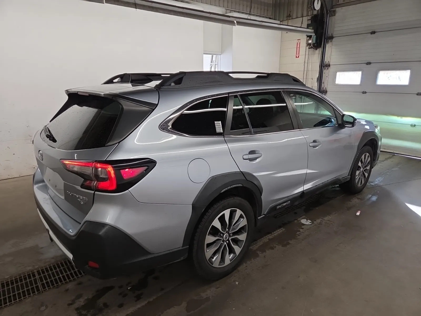 Passenger Rear 3/4 Photo
