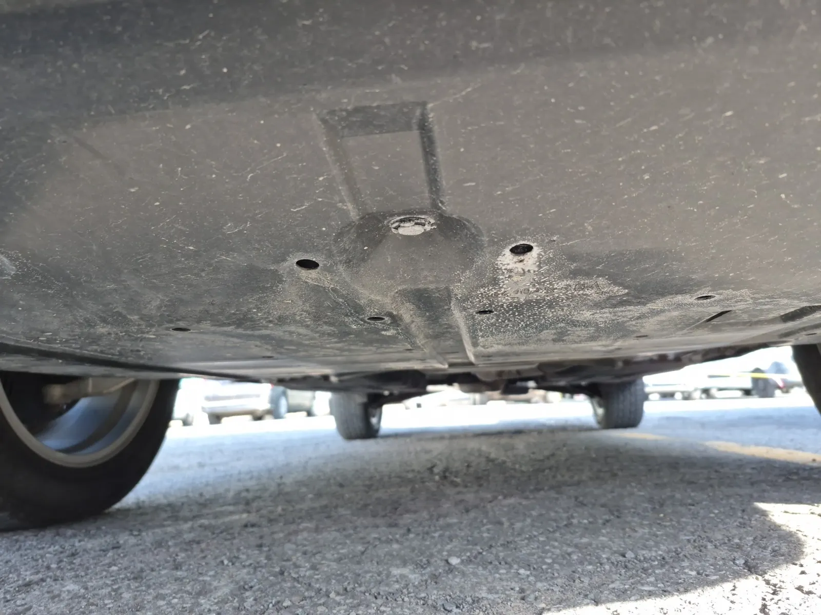 Undercarriage - Front Photo