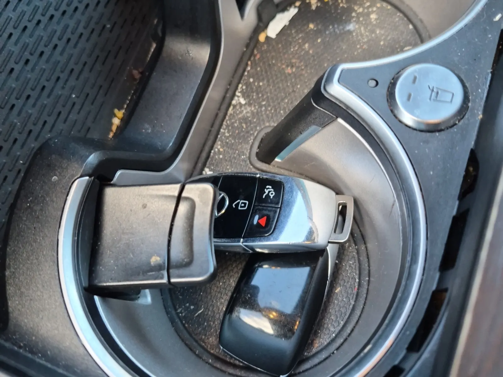 Keys/Fobs/Manual Photo