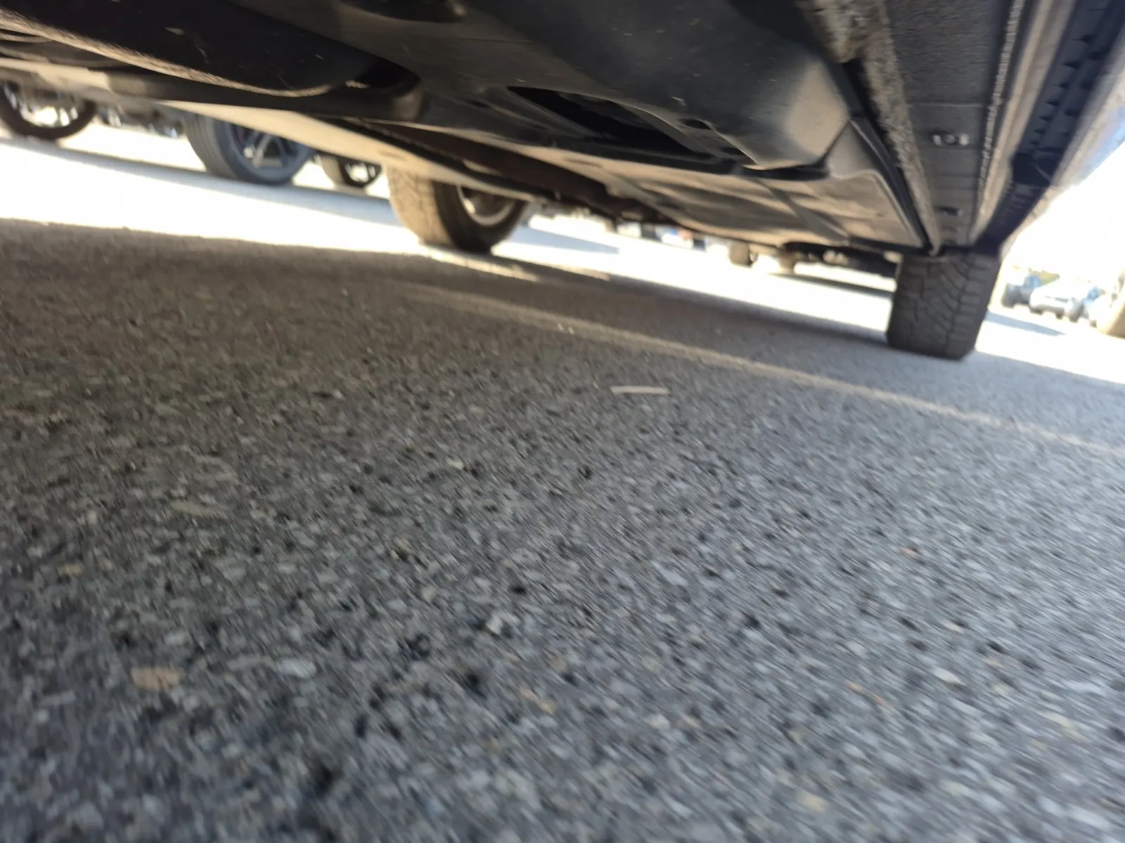 Undercarriage - Passenger Photo