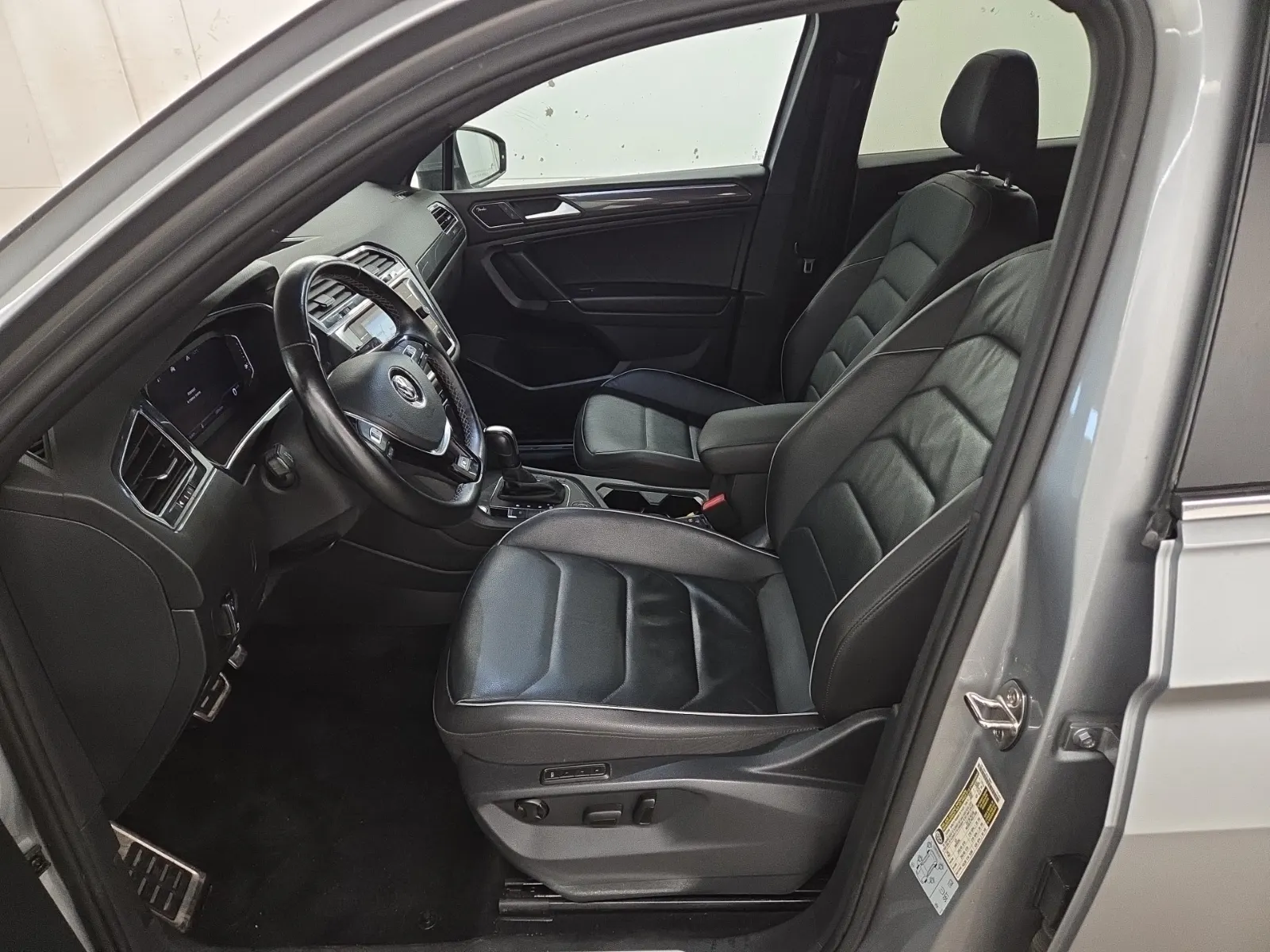 Front Interior Photo
