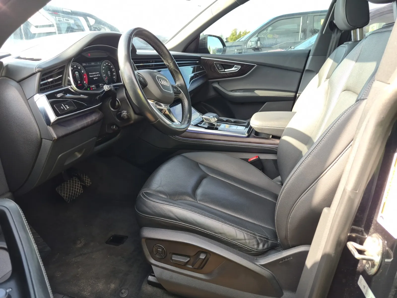 Front Interior Photo