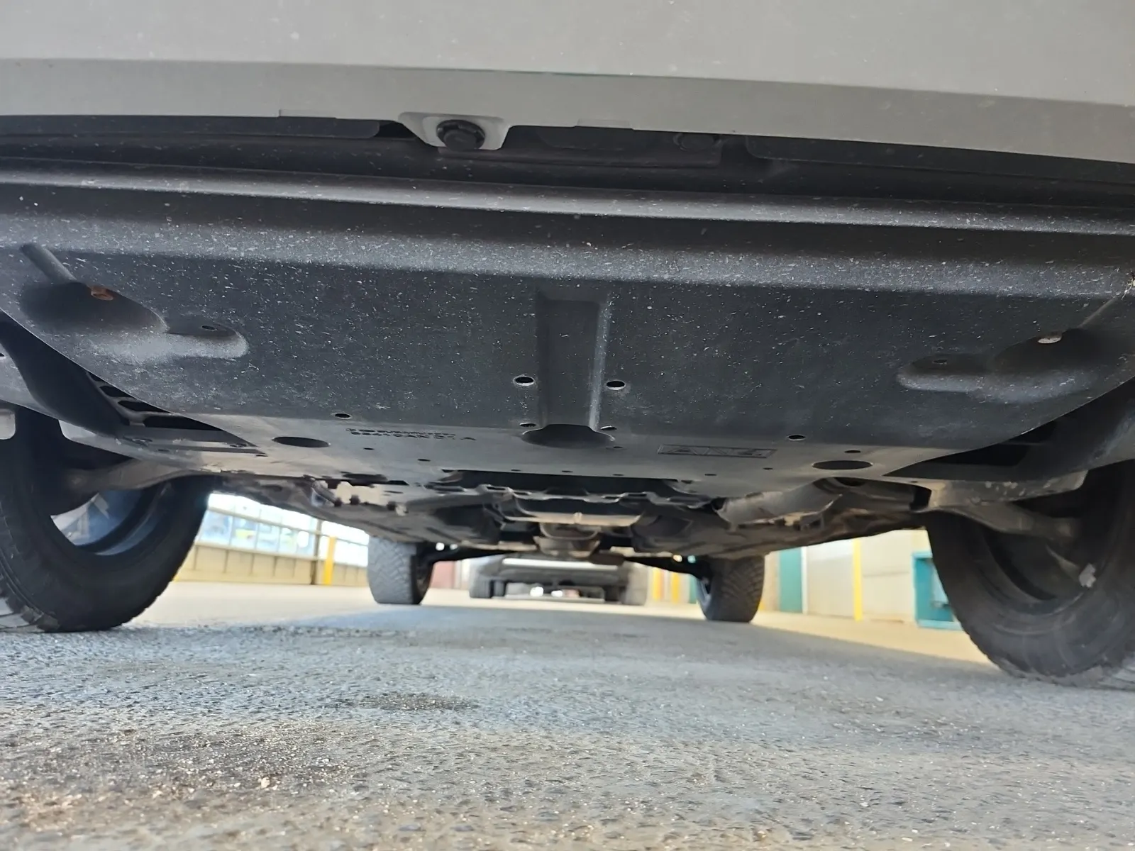 Undercarriage - Front Photo