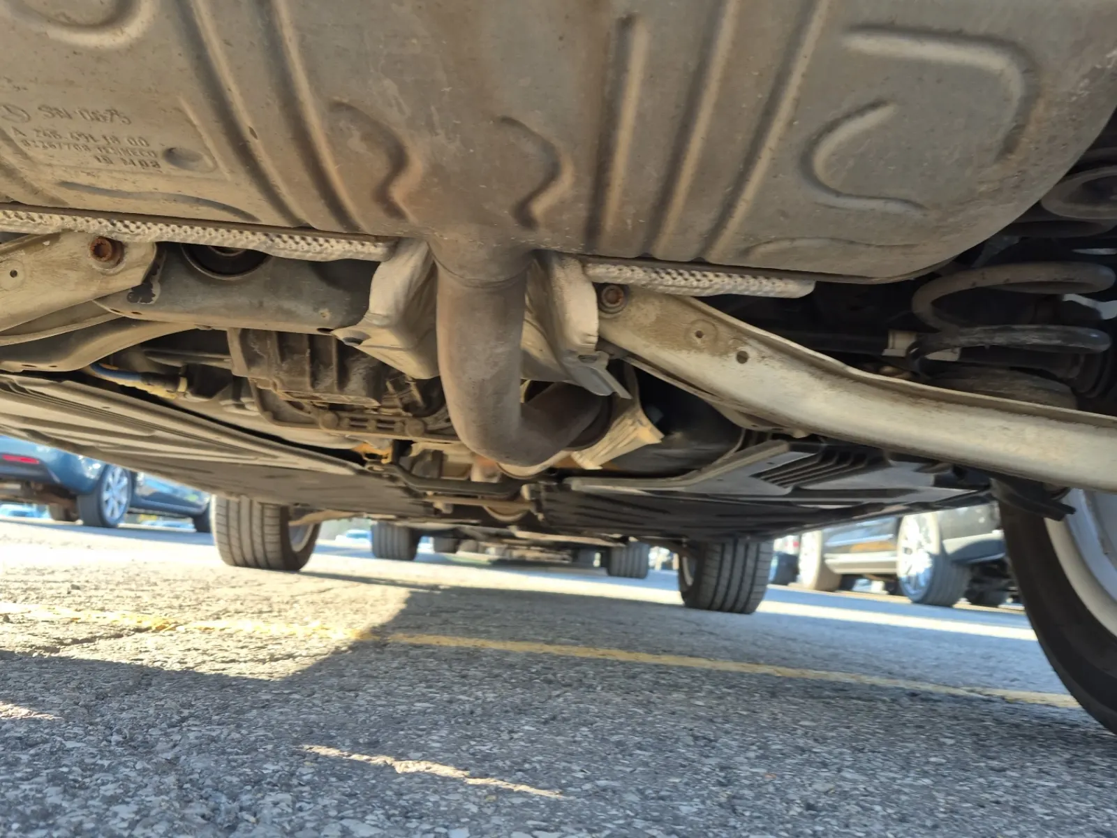 Undercarriage - Rear Photo