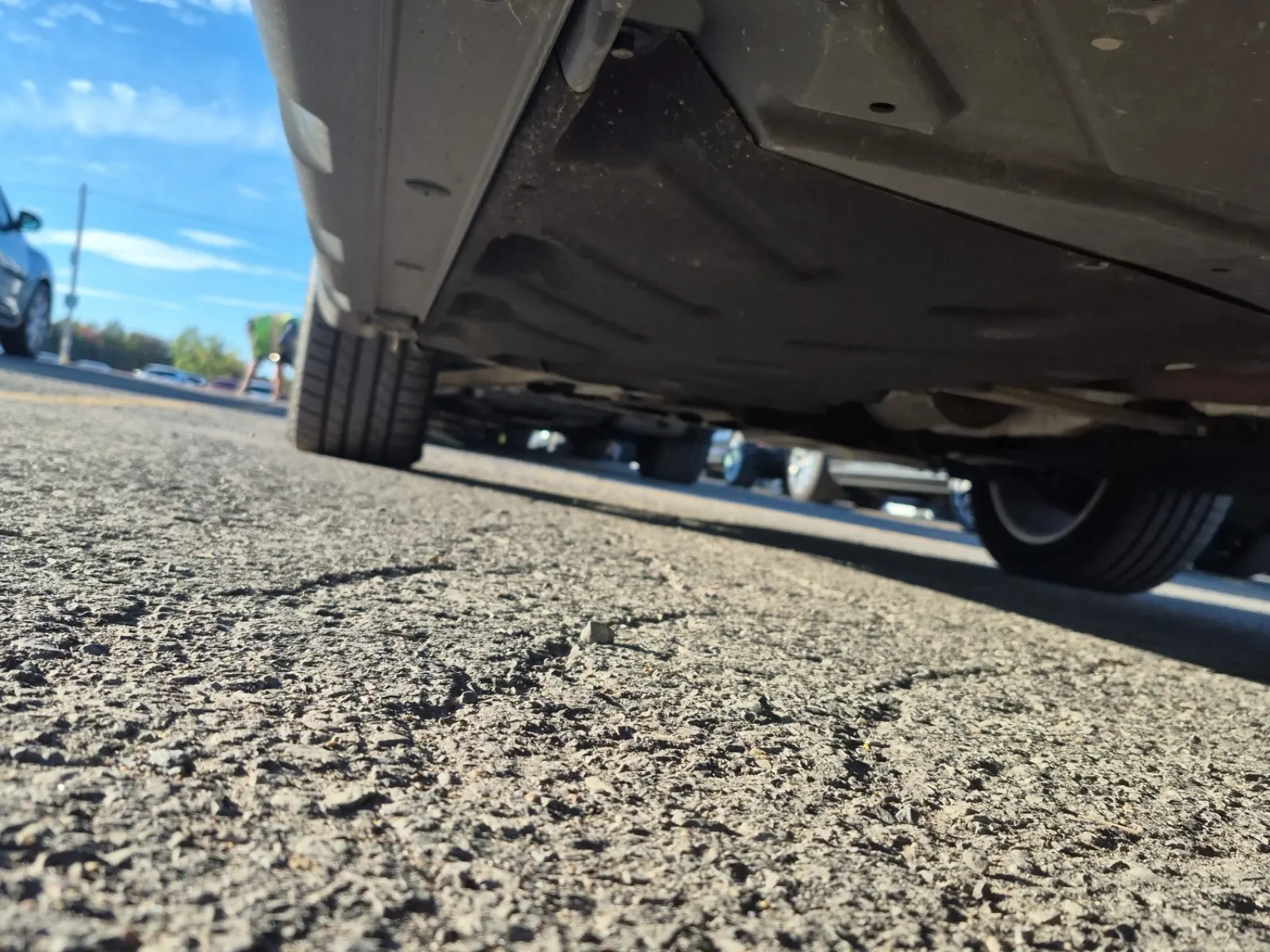 Undercarriage - Driver Photo