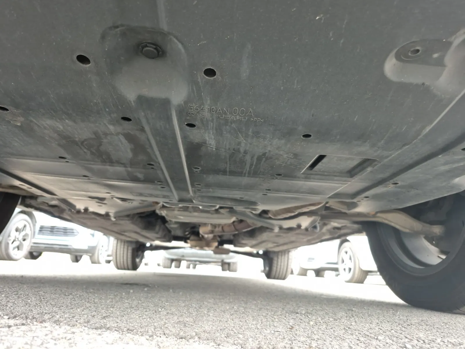 Undercarriage - Front Photo