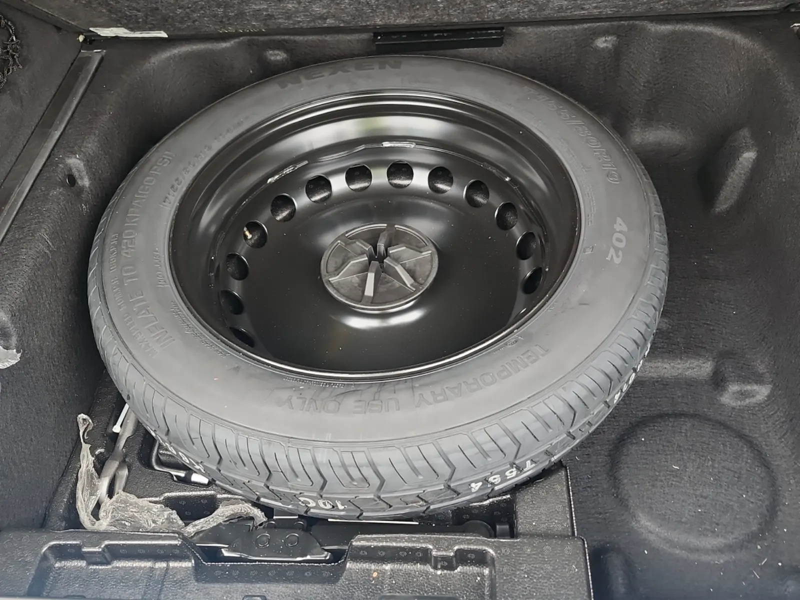 Spare Tire & Wheel Photo