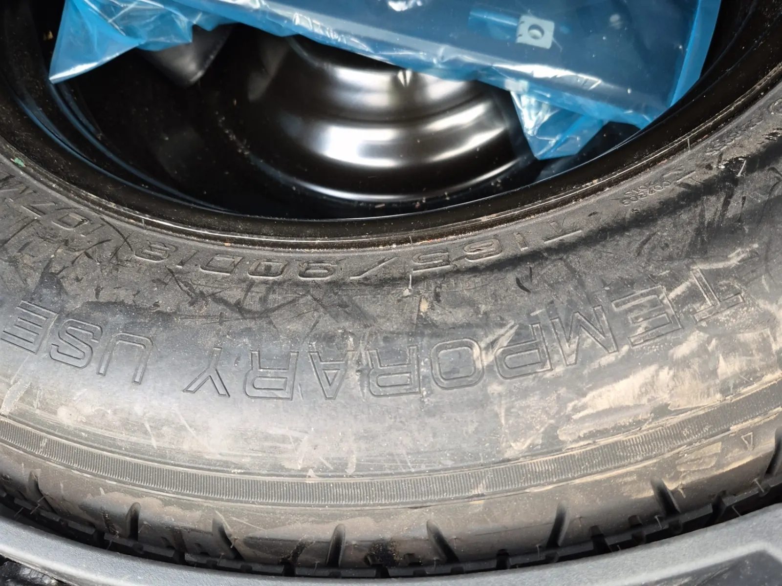 Spare Tire & Wheel Photo
