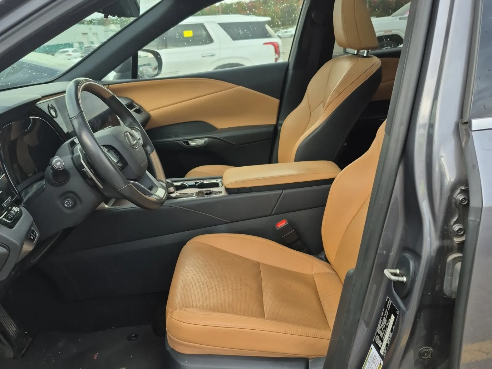 Front Interior Photo
