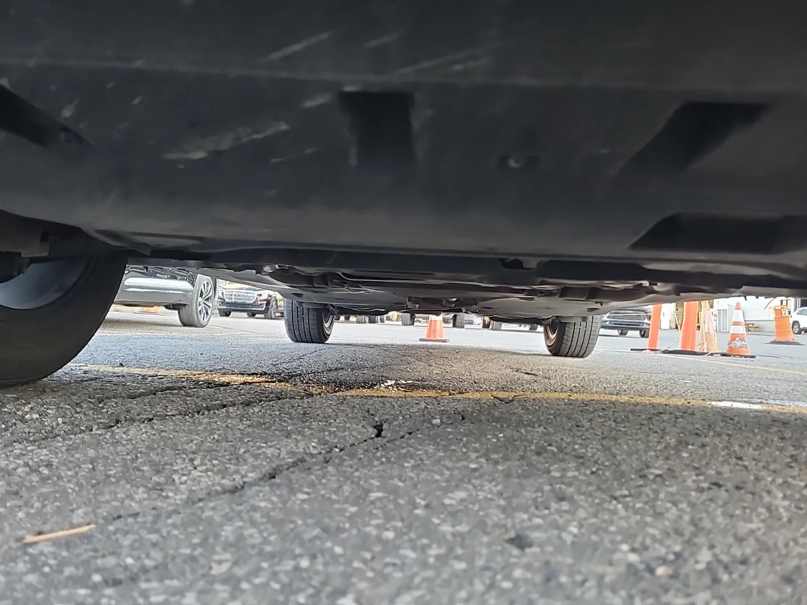 Undercarriage - Front Photo