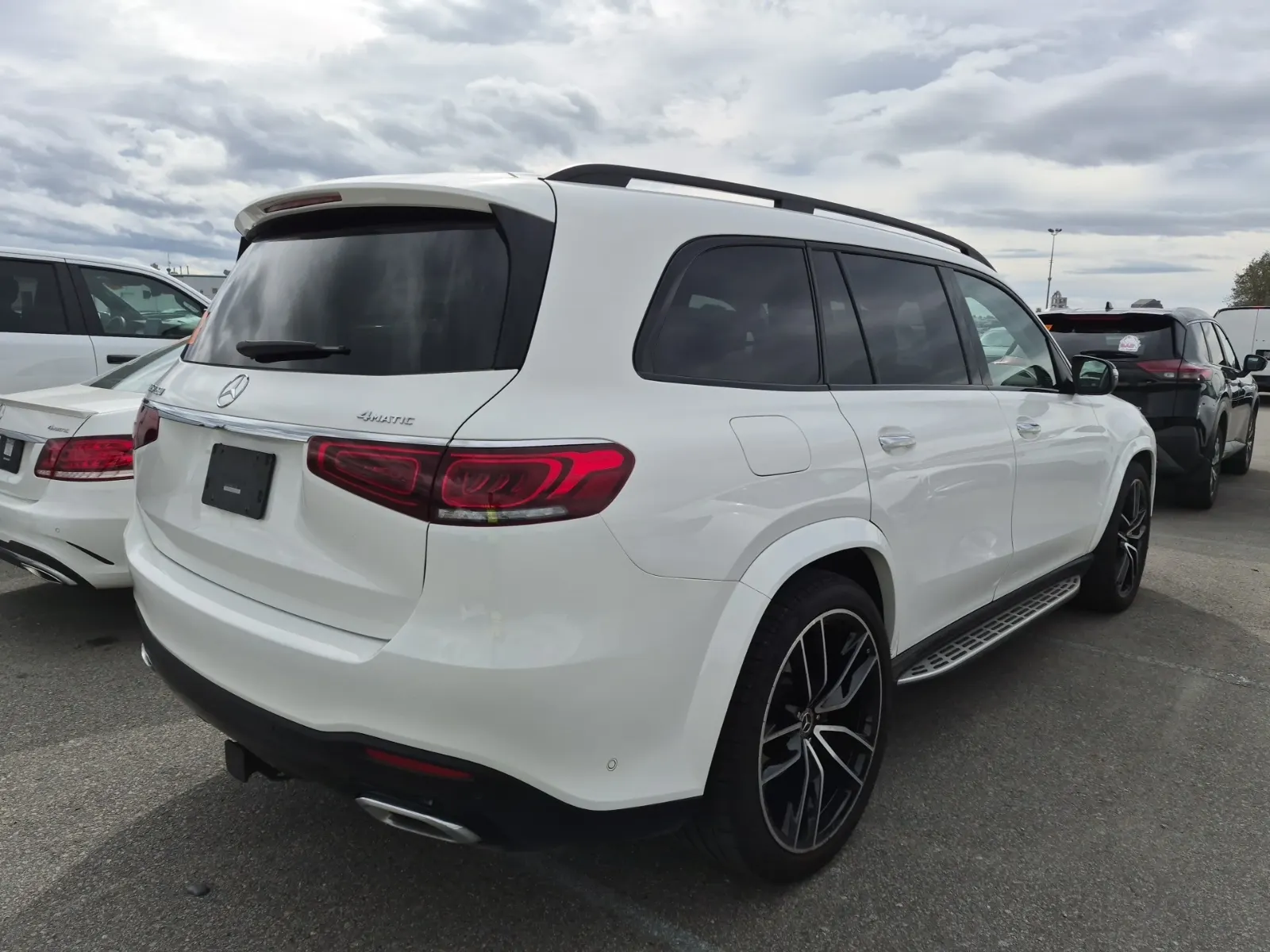 Passenger Rear 3/4 Photo