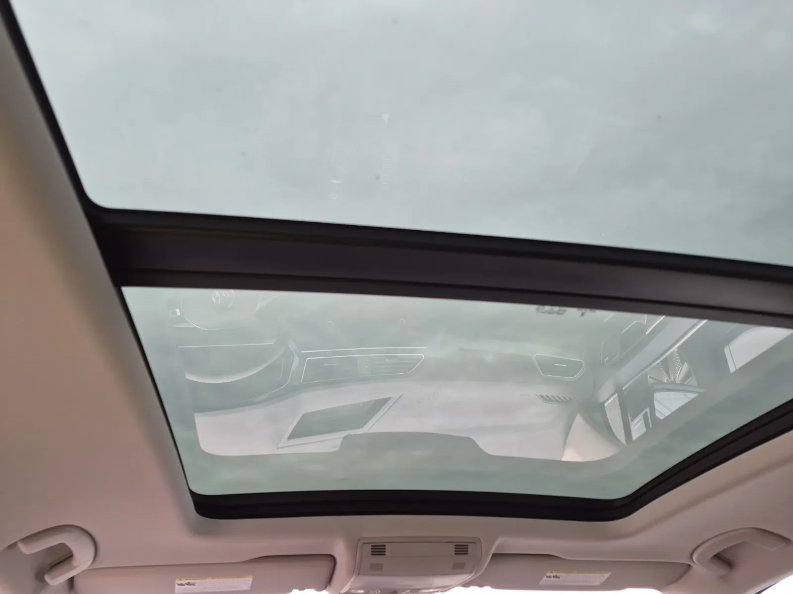 Interior Roof Photo