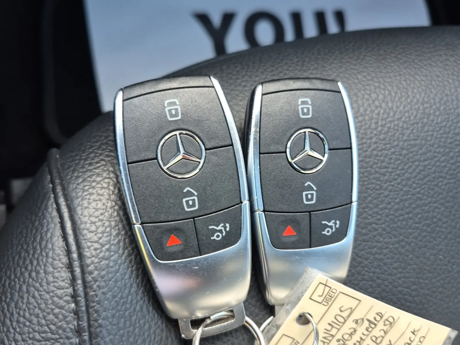 Keys/Fobs/Manual Photo