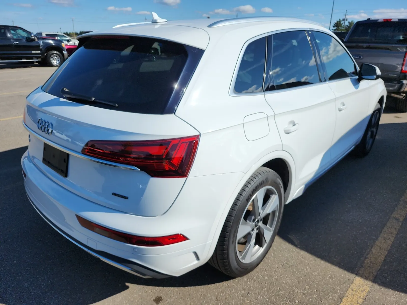 Passenger Rear 3/4 Photo