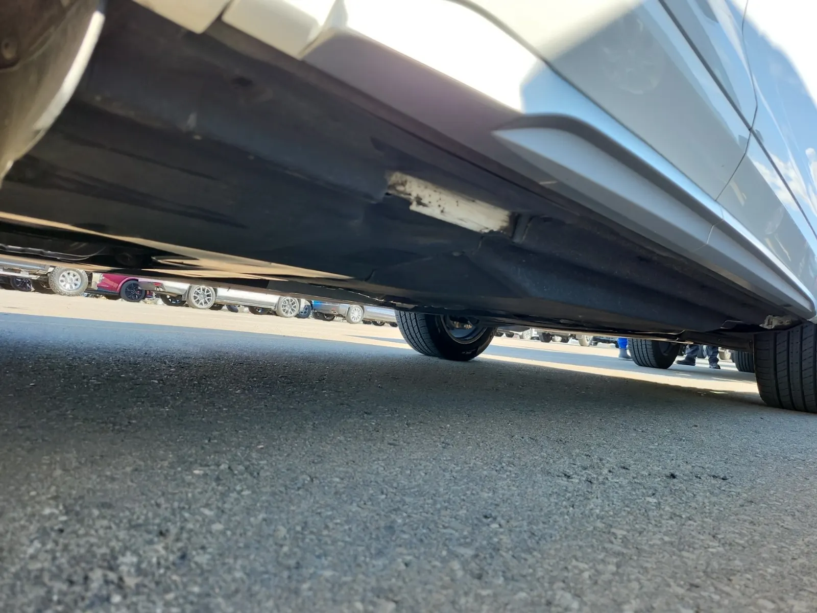 Undercarriage - Passenger Photo