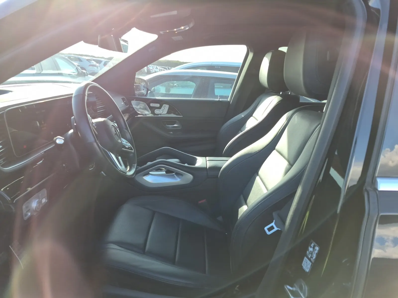 Front Interior Photo