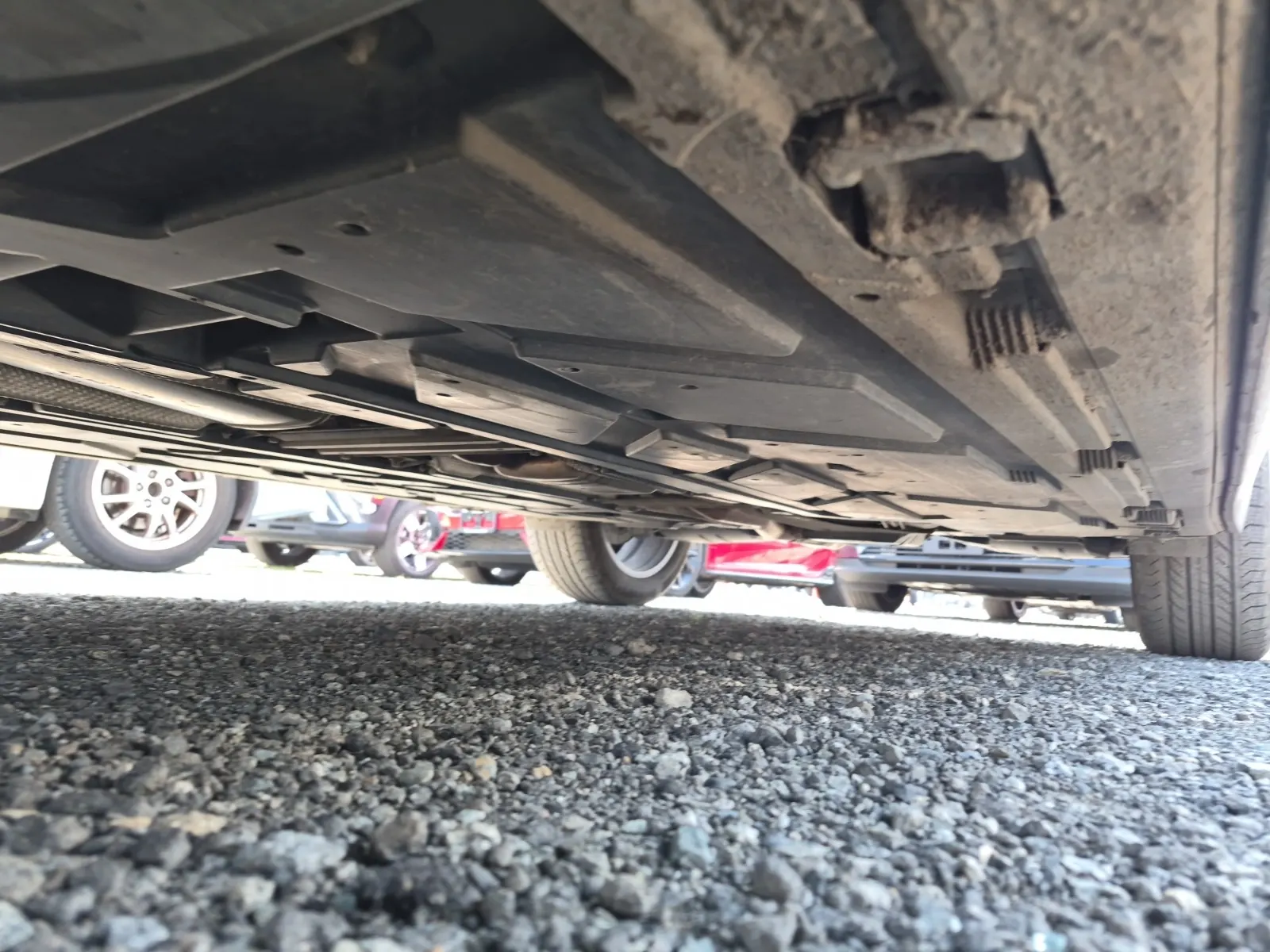 Undercarriage - Driver Photo