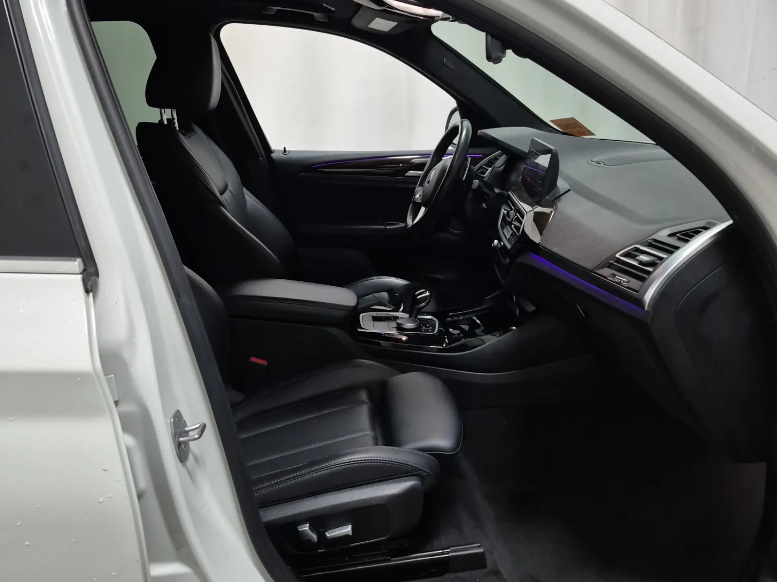 Right Side Interior Photo