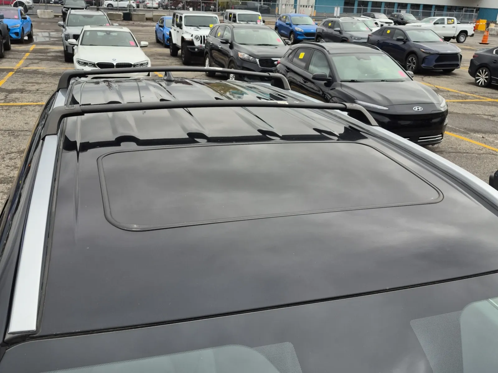 Exterior Roof Photo