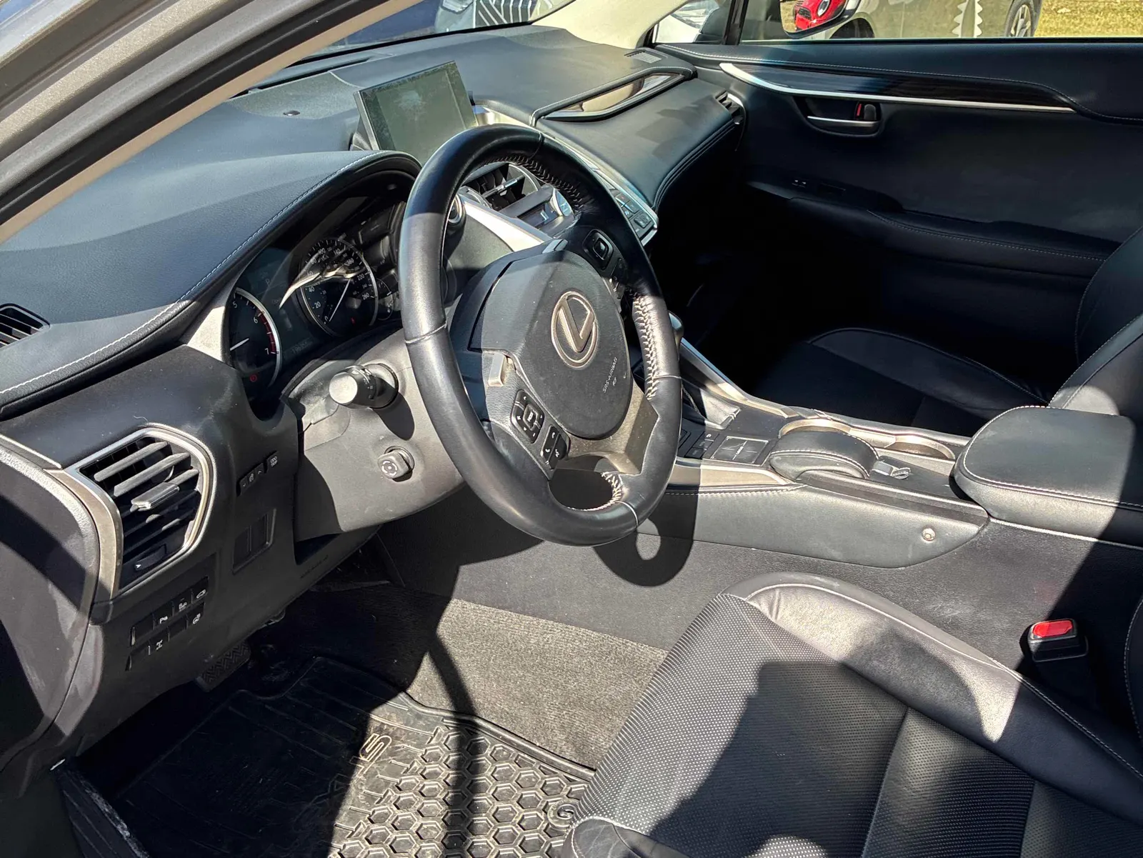 Interior driver side