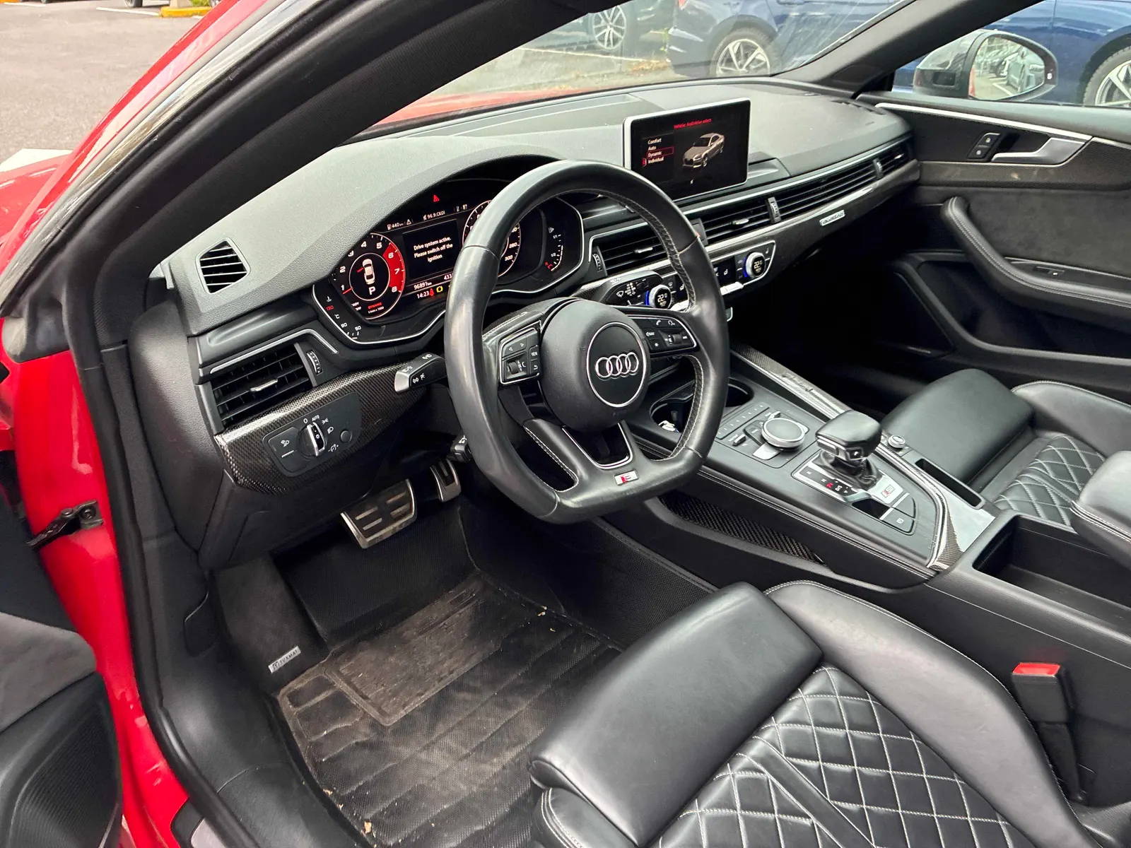 Interior driver side