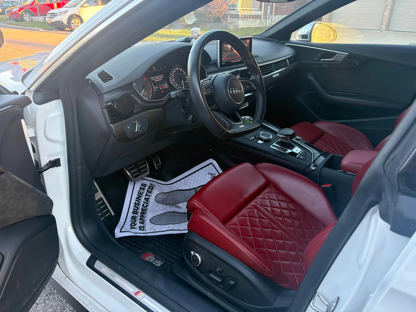 Interior driver side