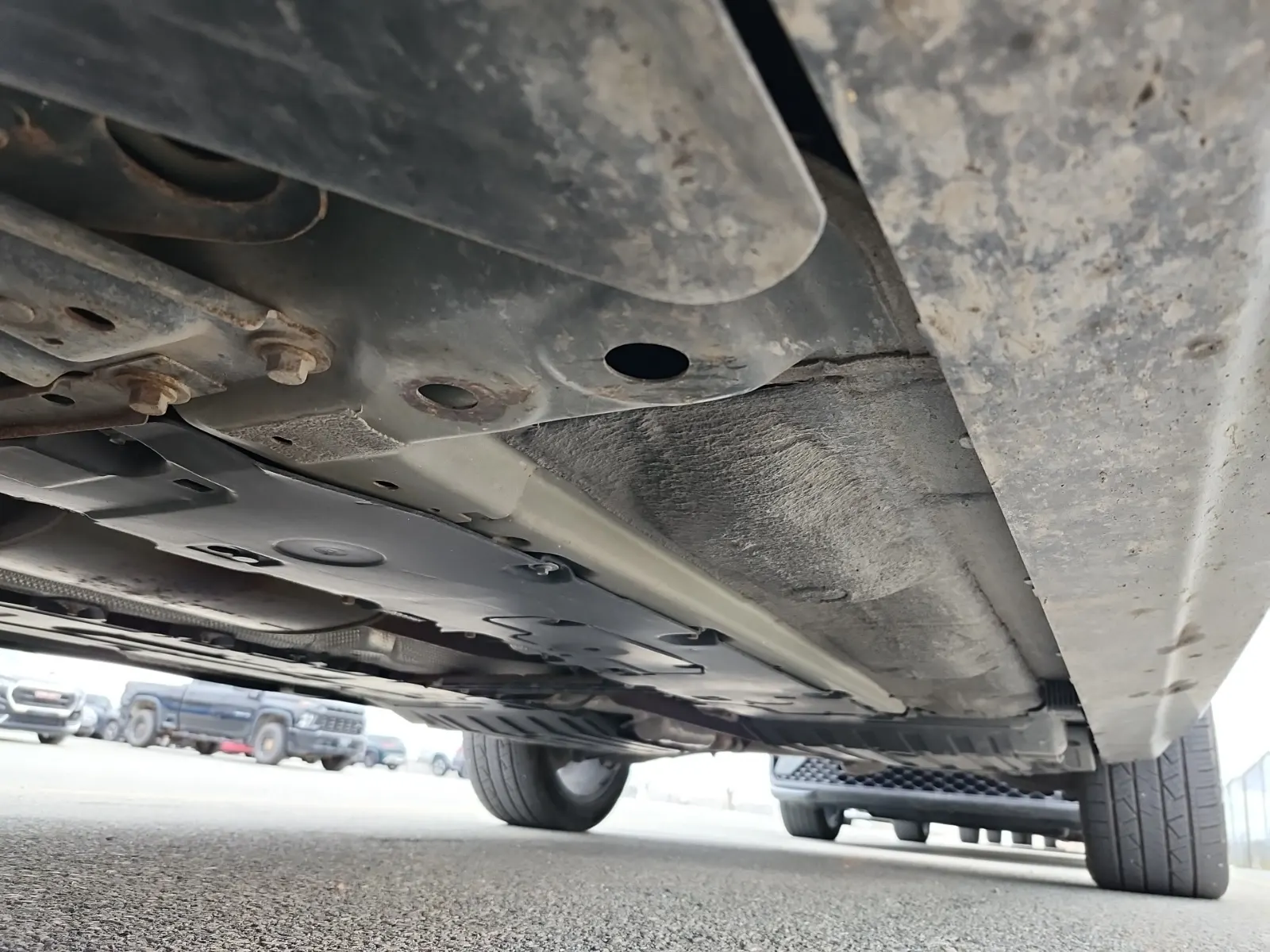 Undercarriage - Driver Photo
