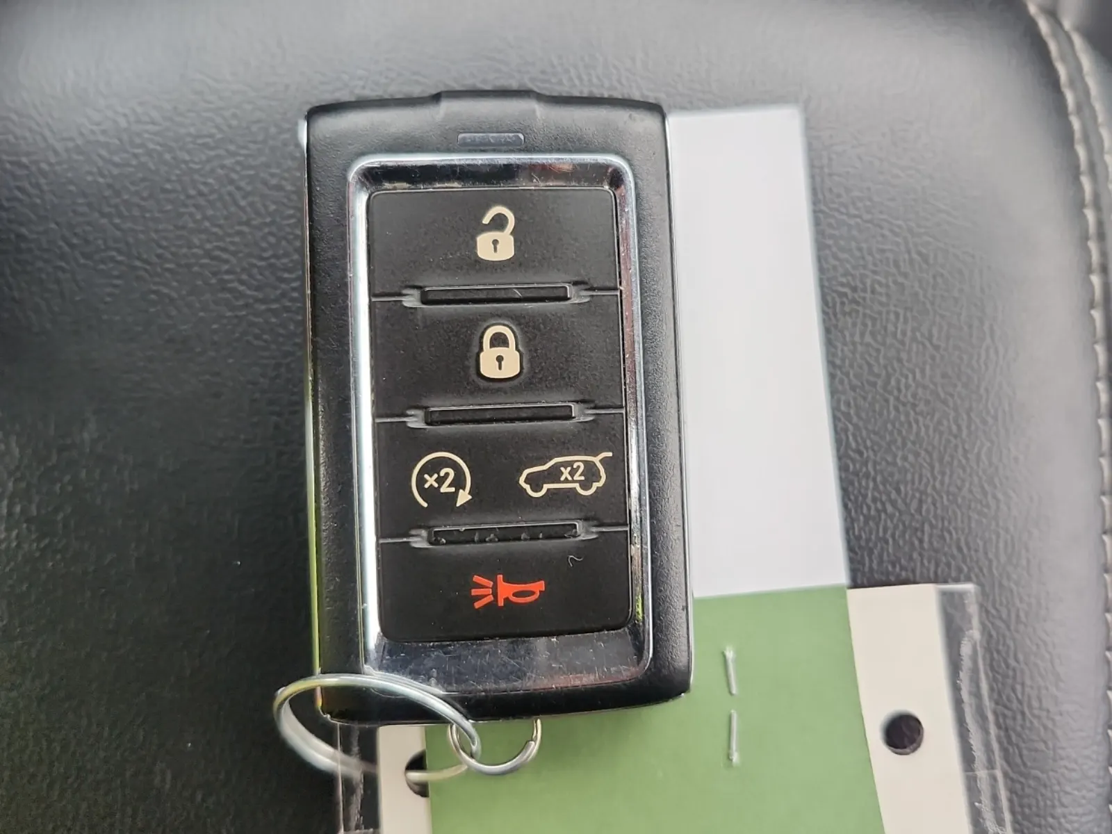 Keys/Fobs/Manual Photo