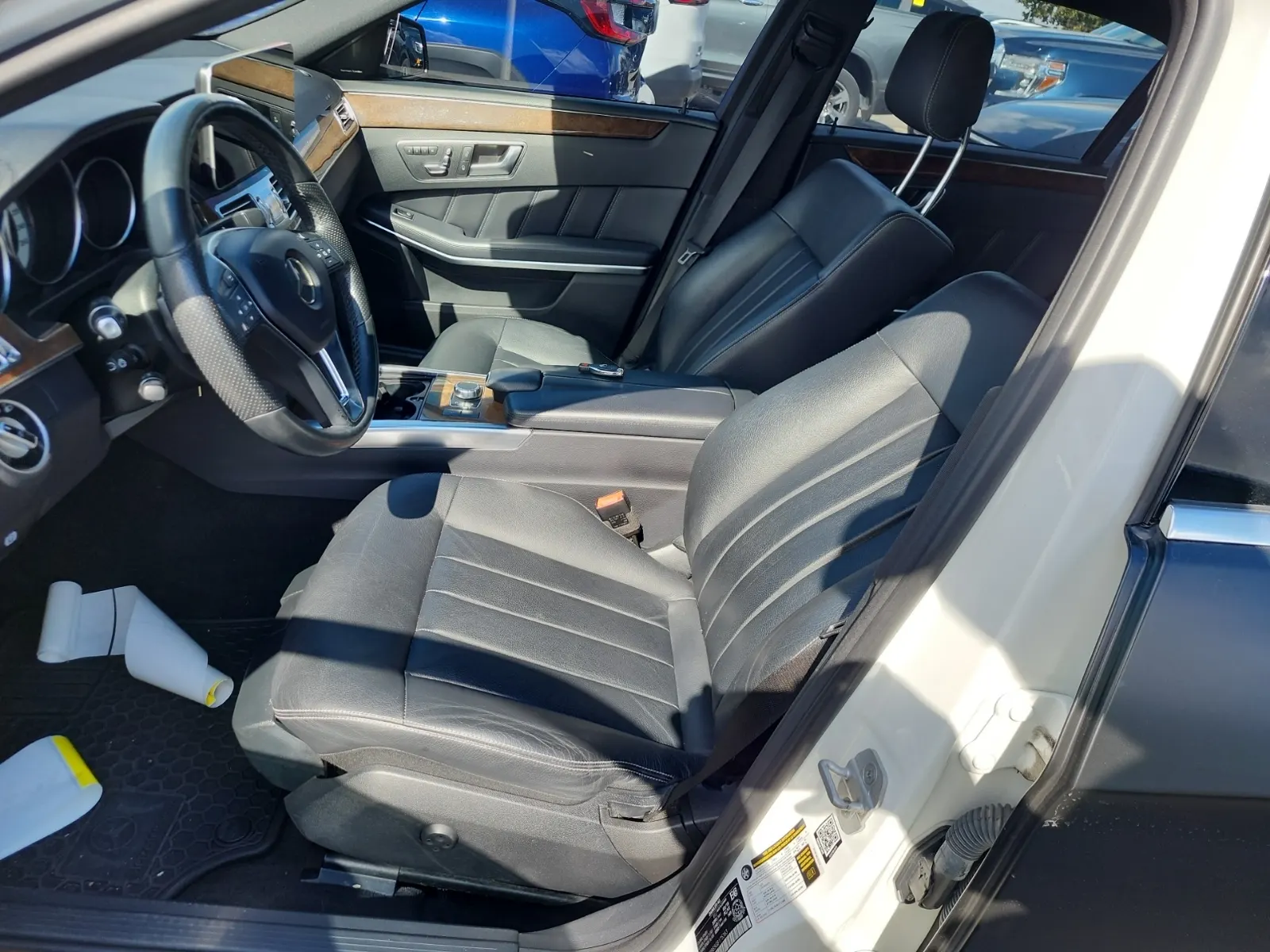 Front Interior Photo