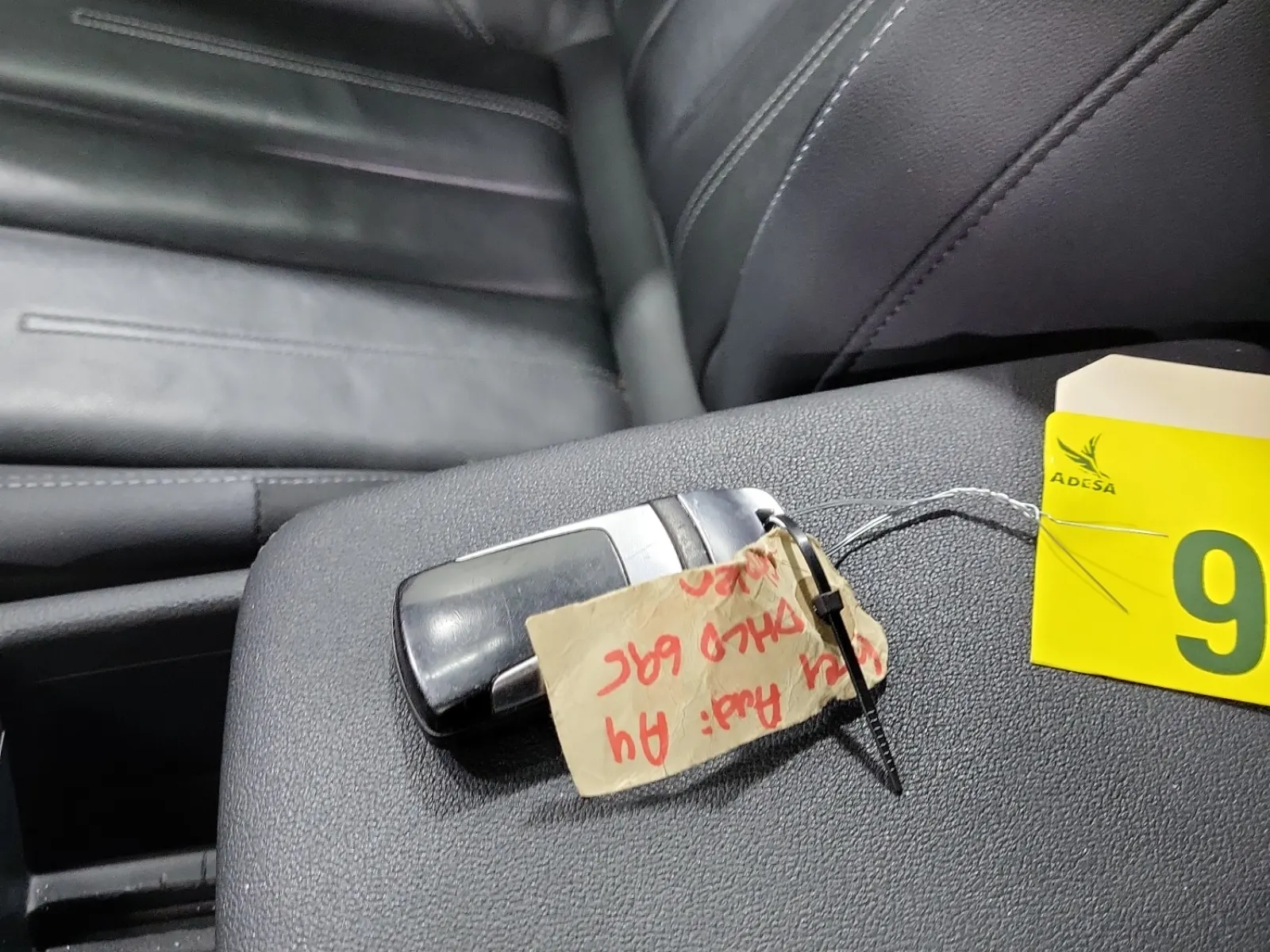 Keys/Fobs/Manual Photo