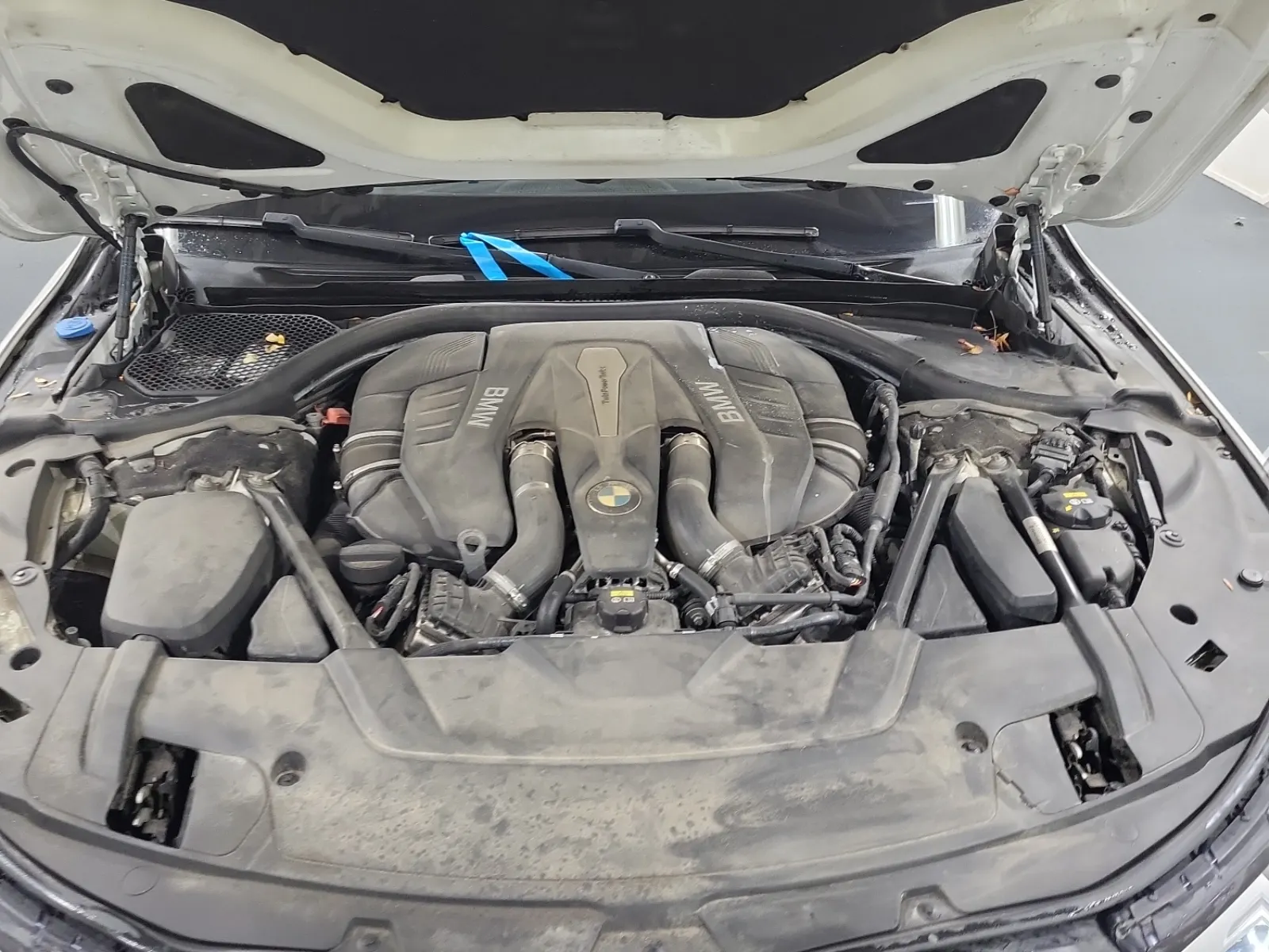 Engine Photo