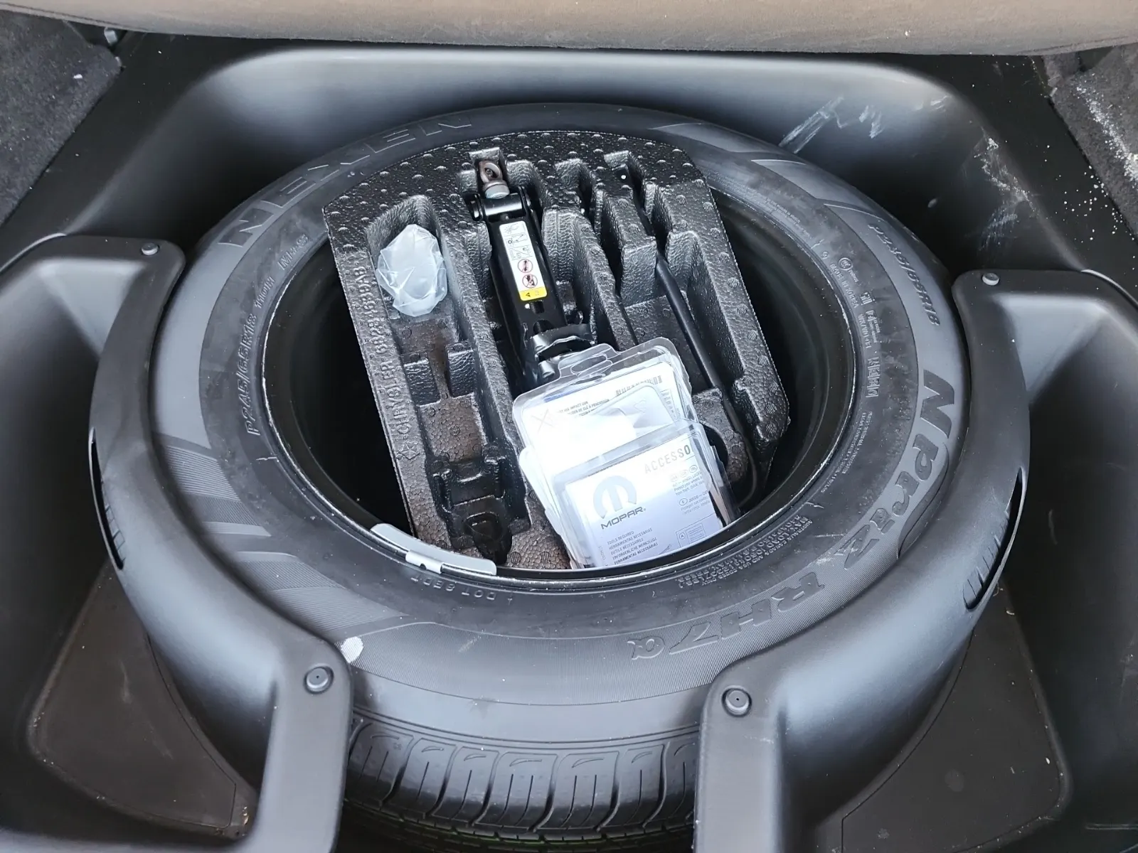 Spare Tire & Wheel Photo