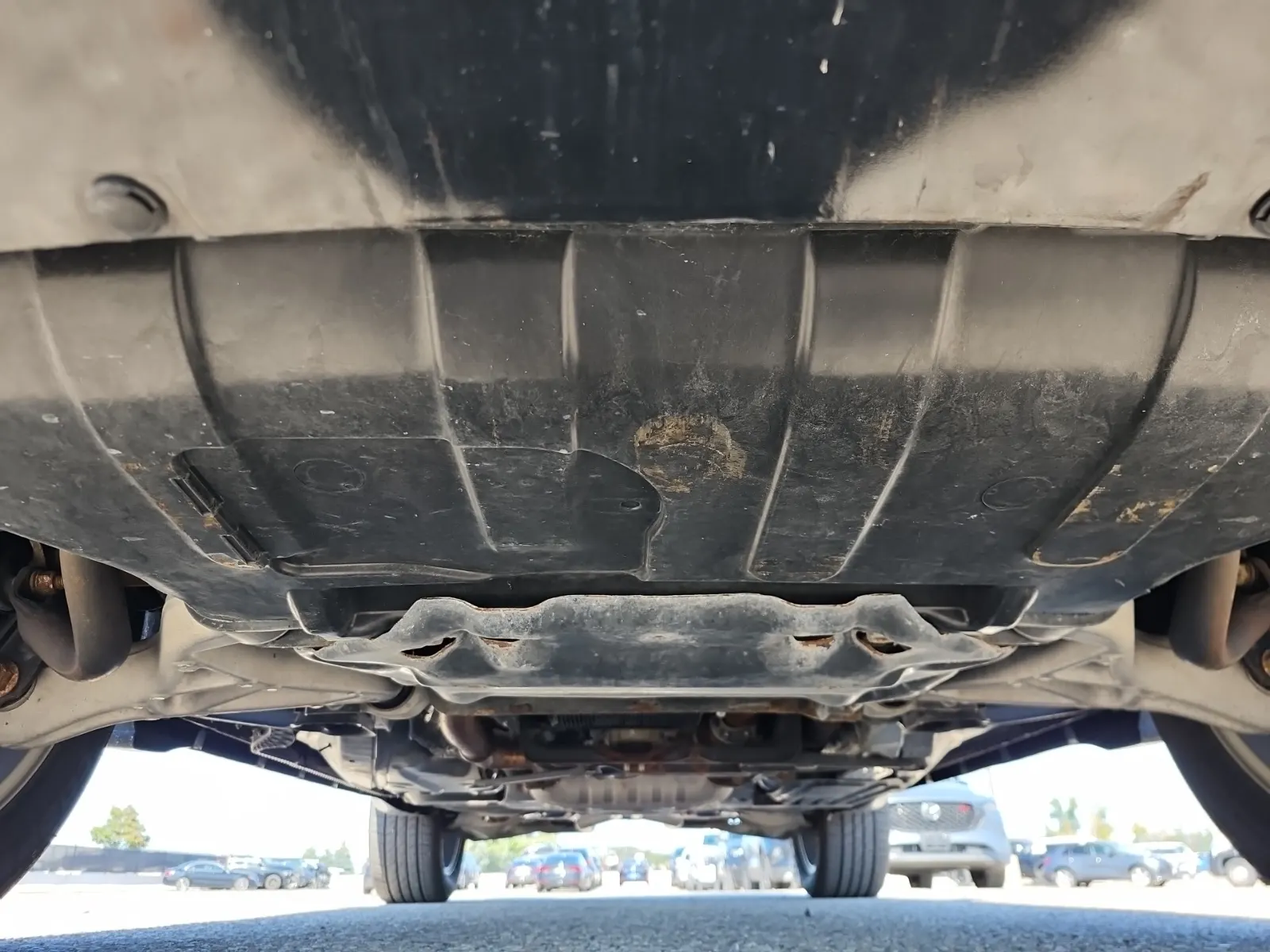 Undercarriage - Front Photo