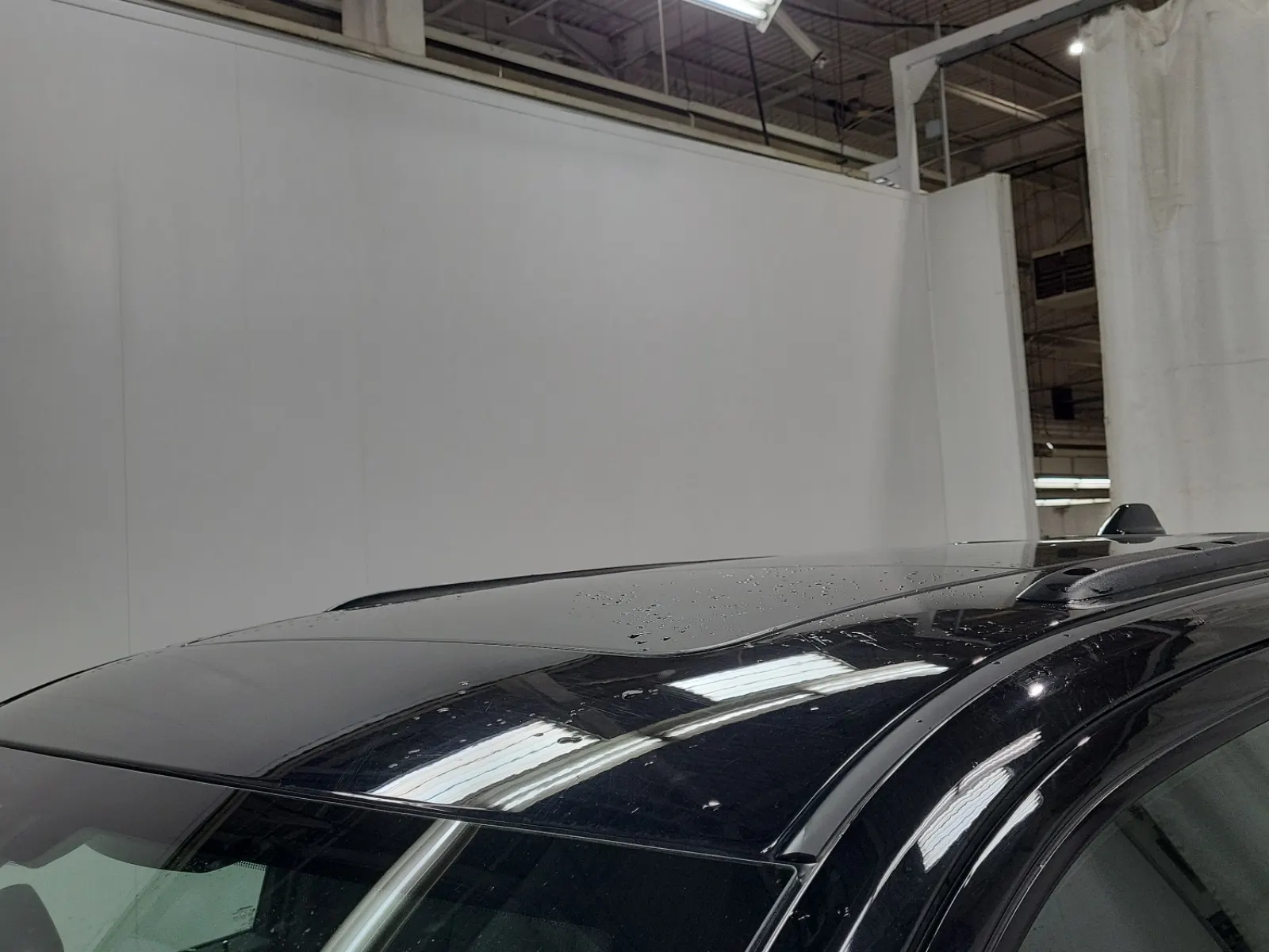 Exterior Roof Photo