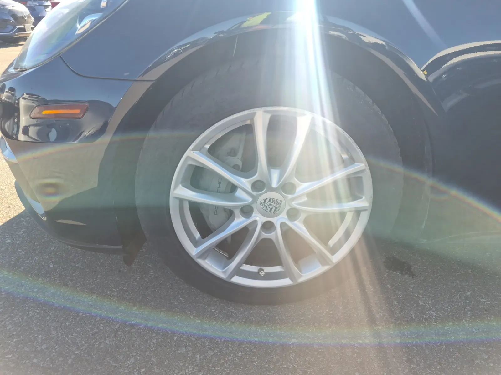 Front driver wheel/tire photo