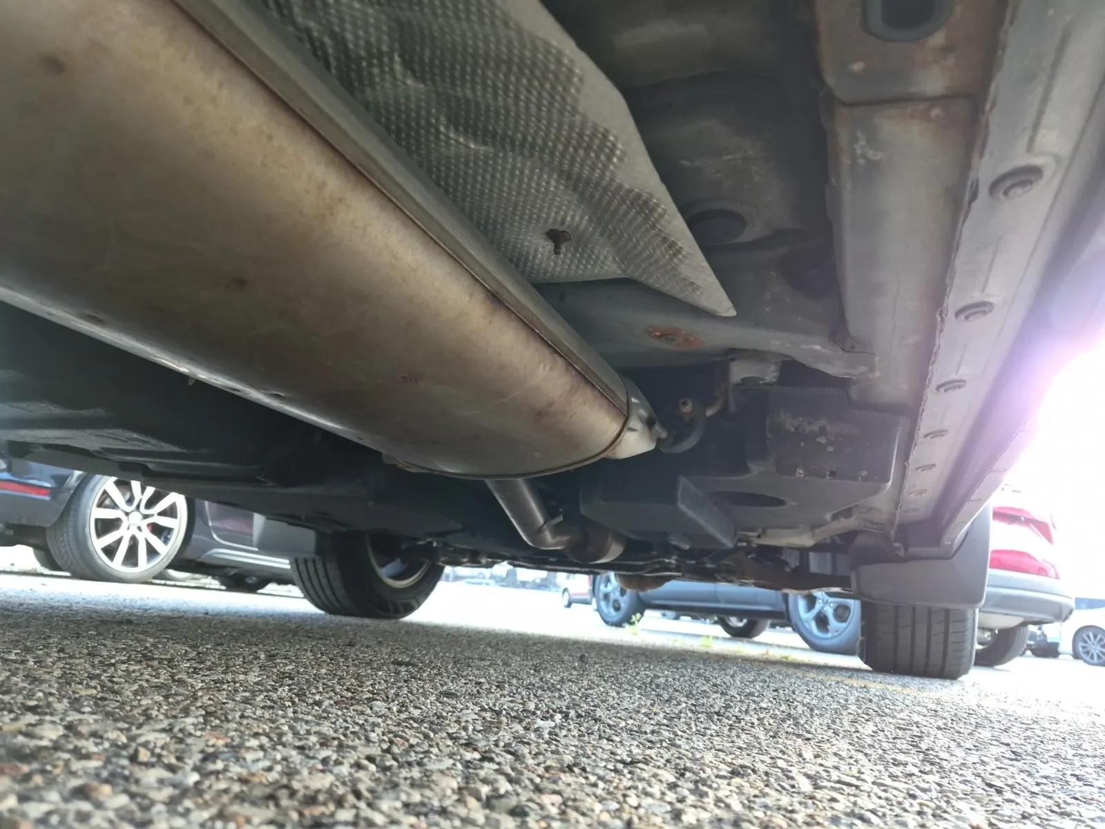Undercarriage - Passenger Photo