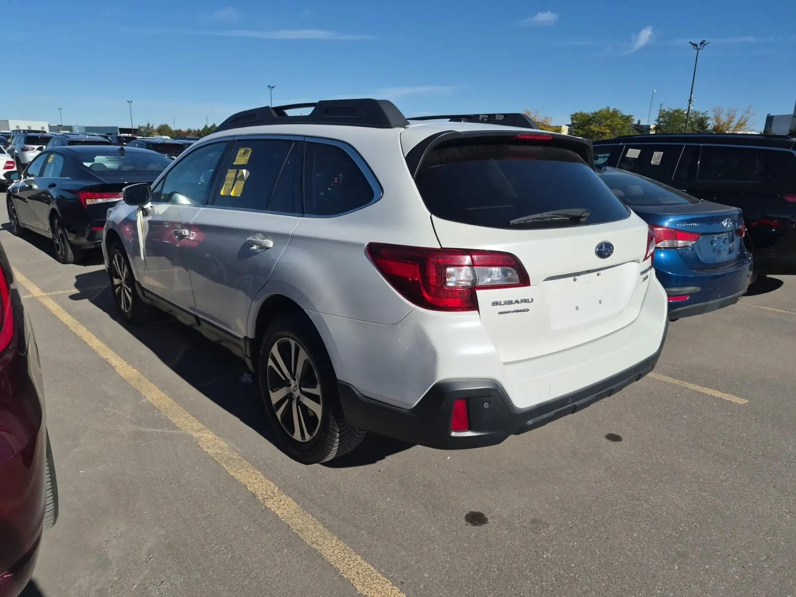 Driver Rear 3/4 Photo
