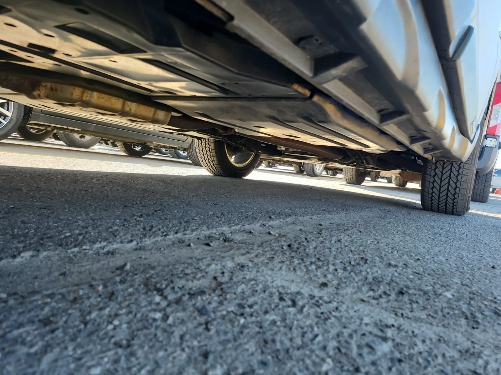 Undercarriage - Passenger Photo