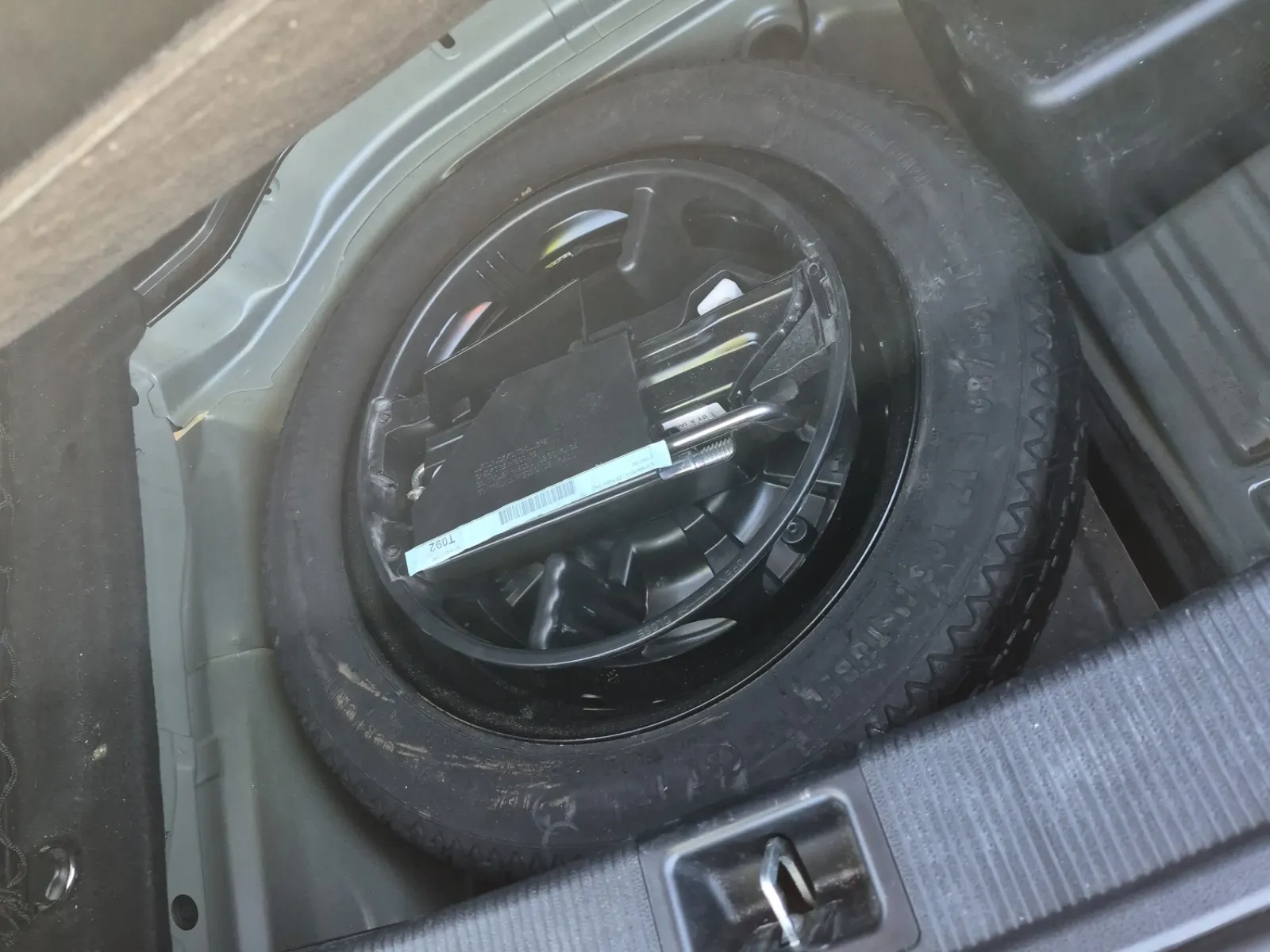Spare Tire & Wheel Photo
