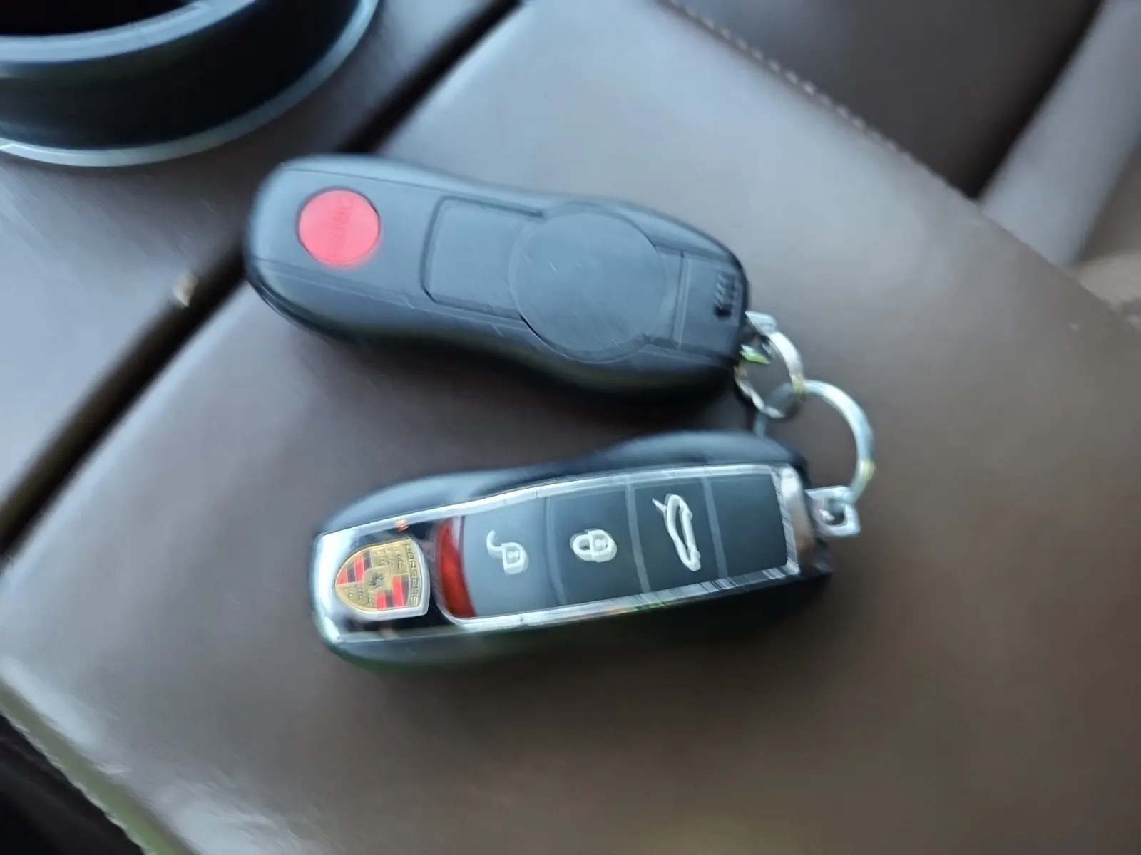 Keys/Fobs/Manual Photo