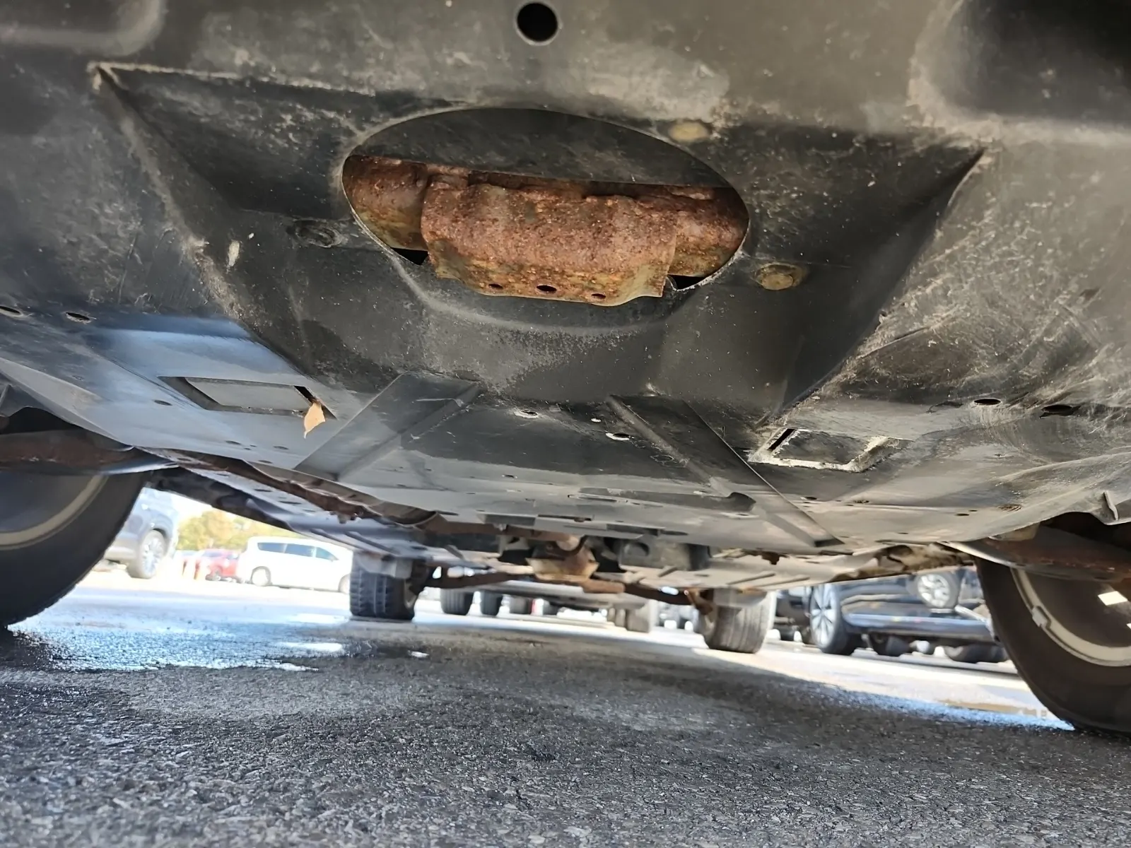 Undercarriage - Front Photo