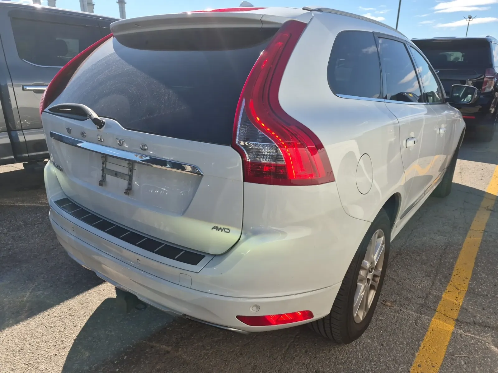 Passenger Rear 3/4 Photo