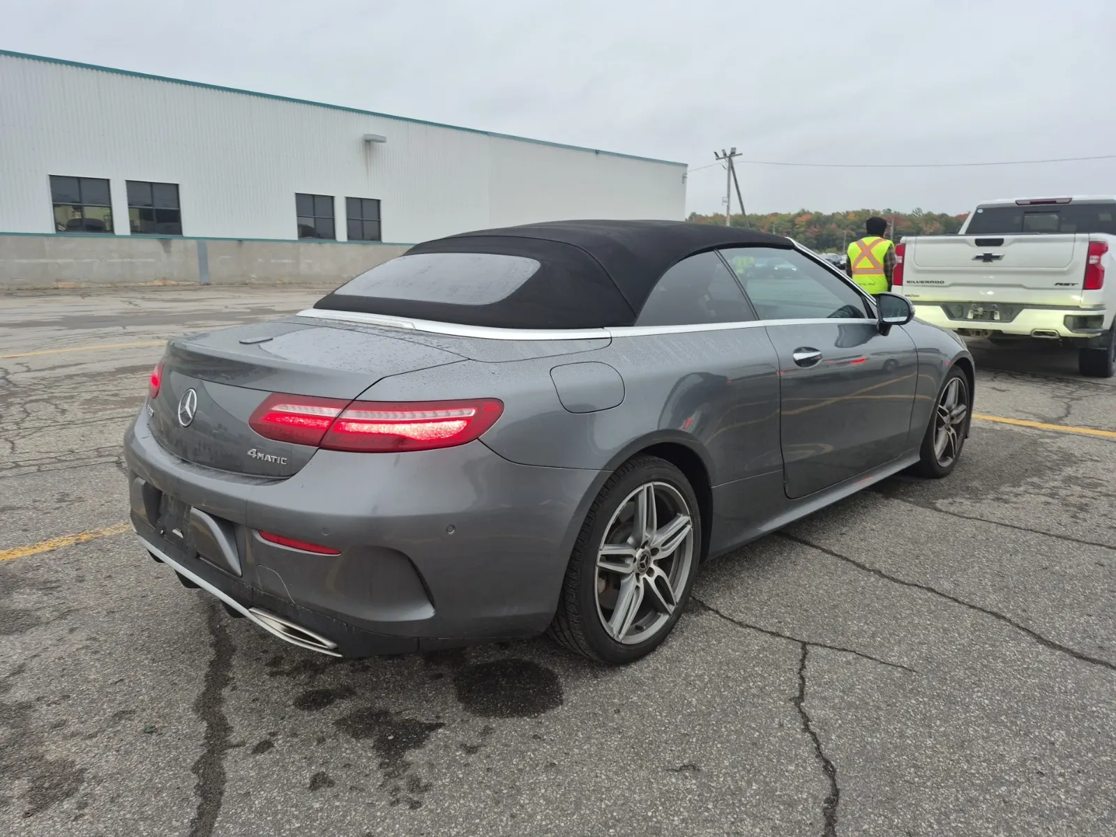 Passenger Rear 3/4 Photo
