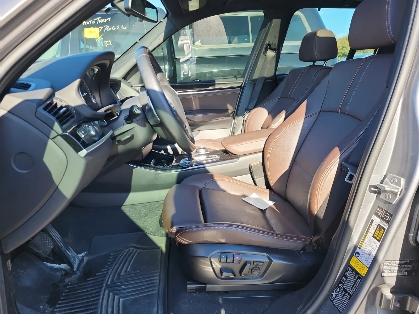 Front Interior Photo