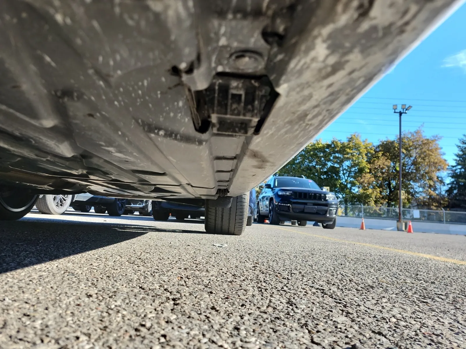 Undercarriage - Driver Photo